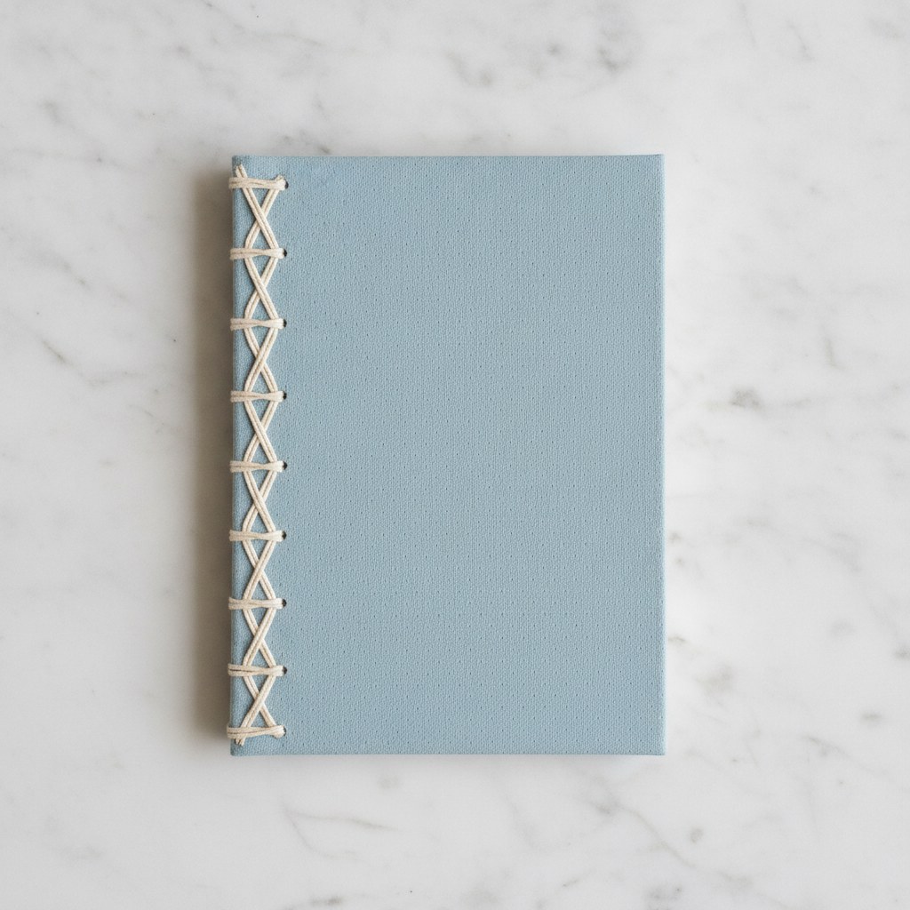 El yapımı defter — Noktalı kapak
